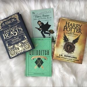🔺New Harry Potter Book Bundle